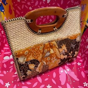 Bamboo54 Boho Woven Bamboo Wooden Handle Clutch